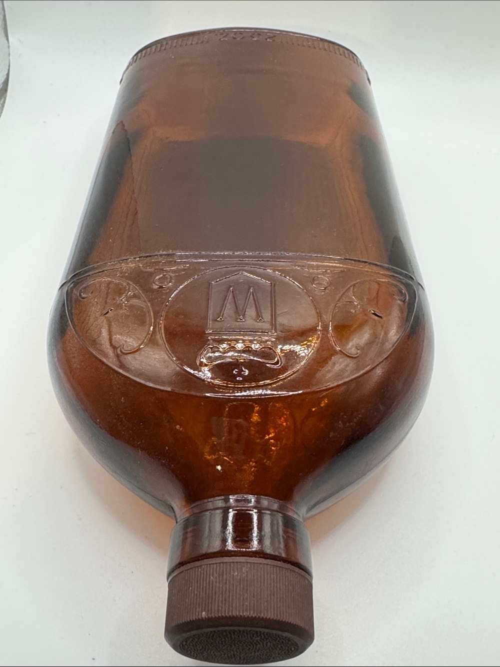 Hiram Walker & Sons Amber 25oz Whiskey Bottle, Walkerville, Canada - Picture 7 of 16